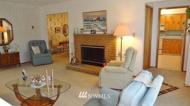 3230 Maple Street Longview, WA 98632 - Photo 3 of 17 Gallery Image 3
