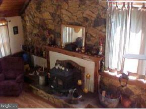 157 Hawkin Road New Egypt, NJ 08533 - Photo 2 of 6