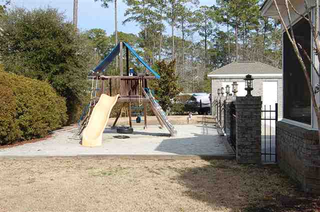 58 Nautilus Drive Murrells Inlet, SC 29576 - Photo 4 of 13 Gallery Image 4