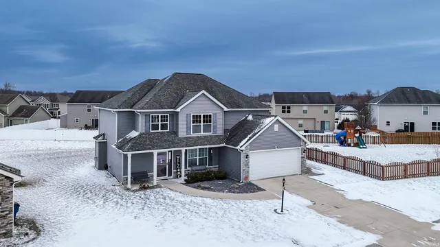 $349,900 | 1435 Breckenridge Pass, Fort Wayne, IN 46845