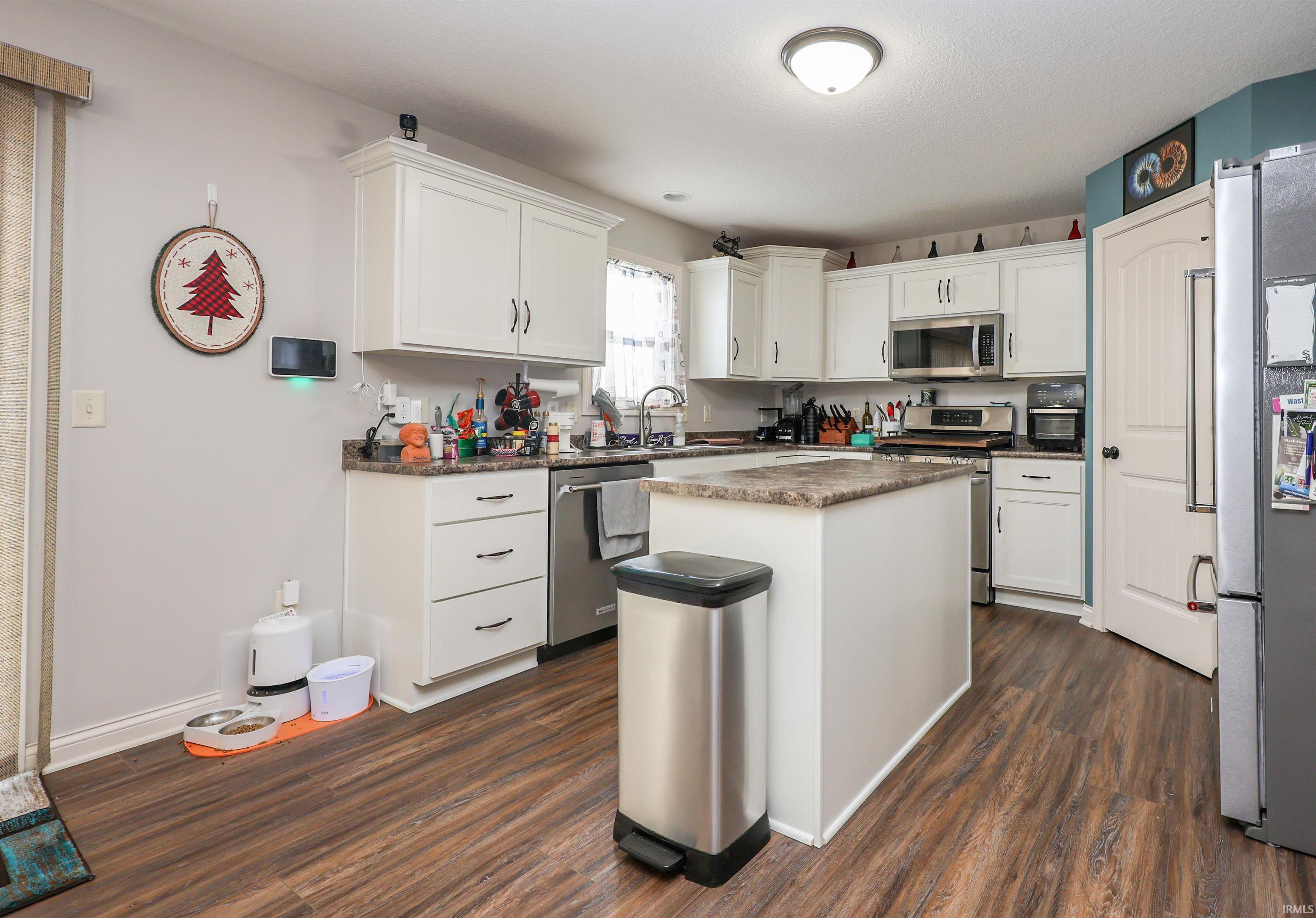 1435 Breckenridge Pass Fort Wayne, IN 46845 - Photo 7 of 19