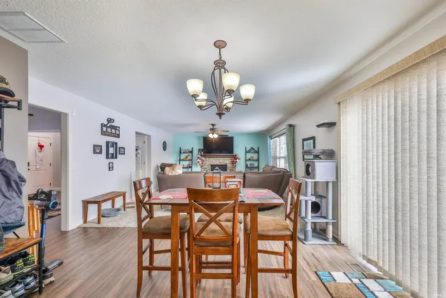 $354,900 | 1435 Breckenridge Pass, Fort Wayne, IN 46845