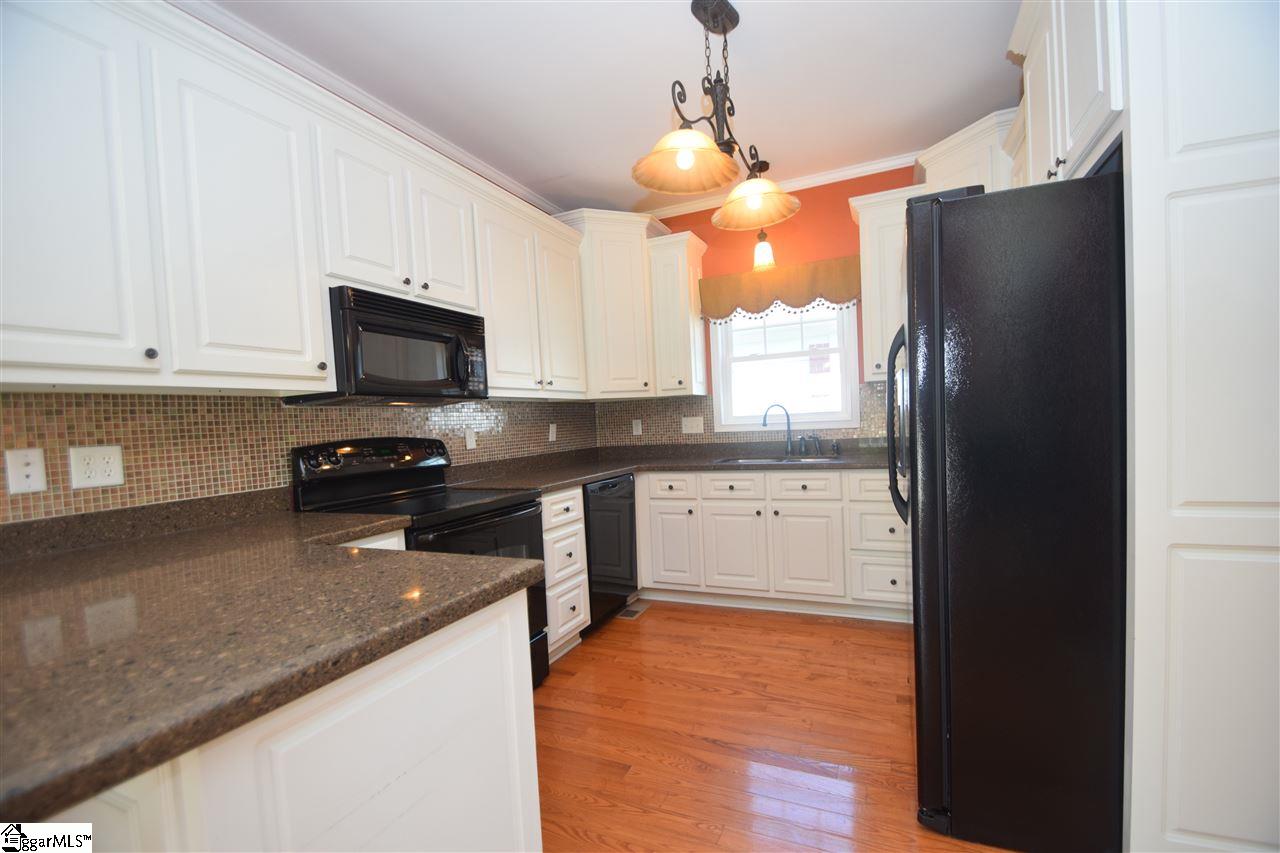 104 State Rd S-23-237 Fountain Inn, SC 29644 - Photo 9 of 29