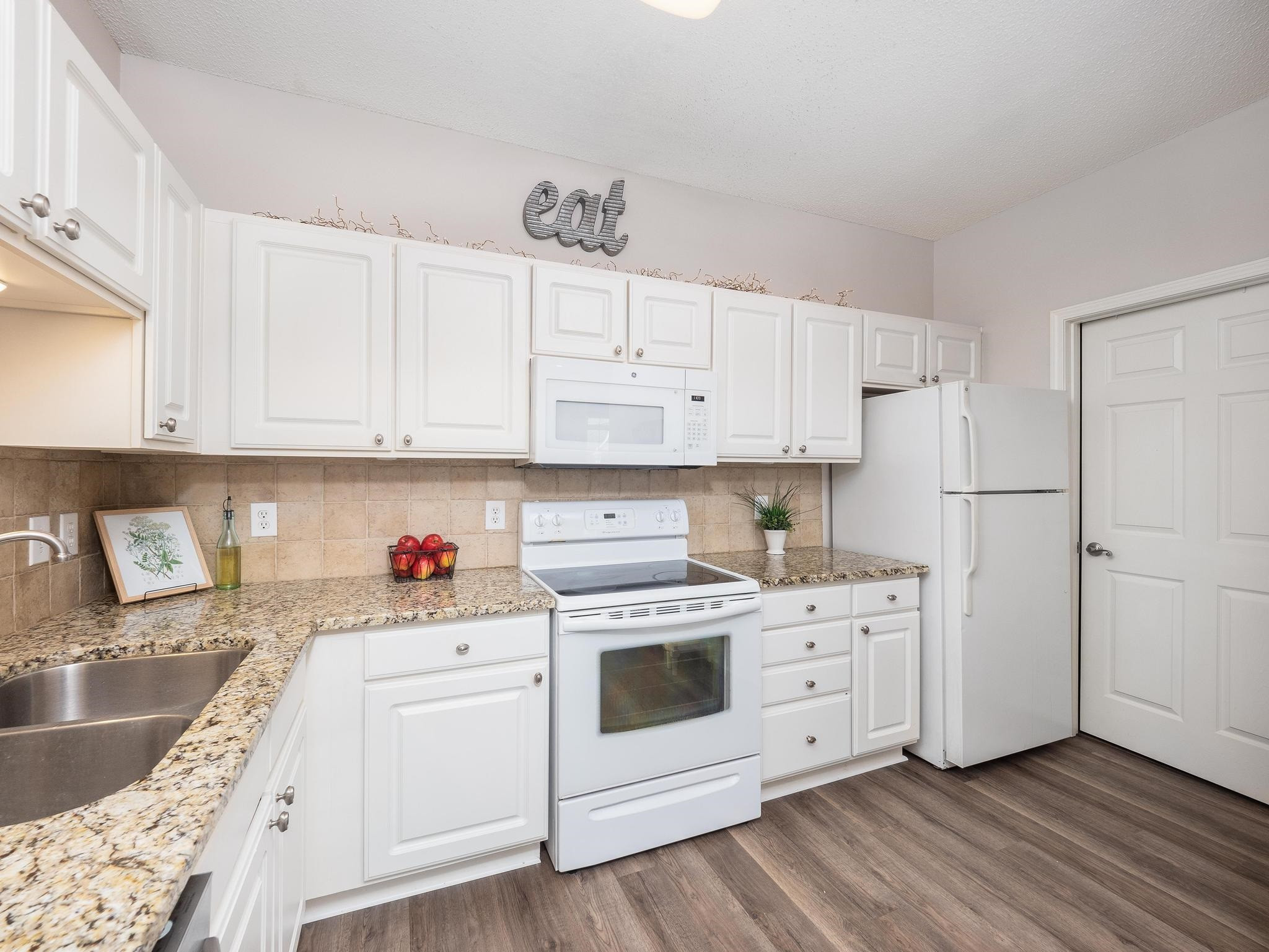 2511 Huntscroft Lane, Unit 201 Raleigh, NC 27617 - Photo 9 of 34 Photo 9