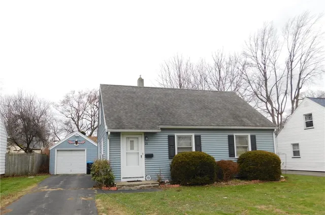$94,900 | 21 Alden Road, Greece, NY 14626