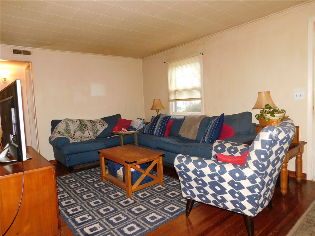 21 Alden Road Greece, NY 14626 - Photo 9 of 16