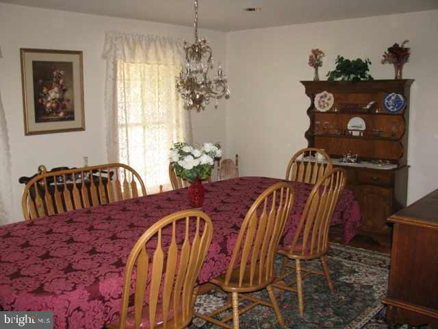 211 South Middlesex Road Carlisle, PA 17015 - Photo 8 of 12 Gallery Image 8