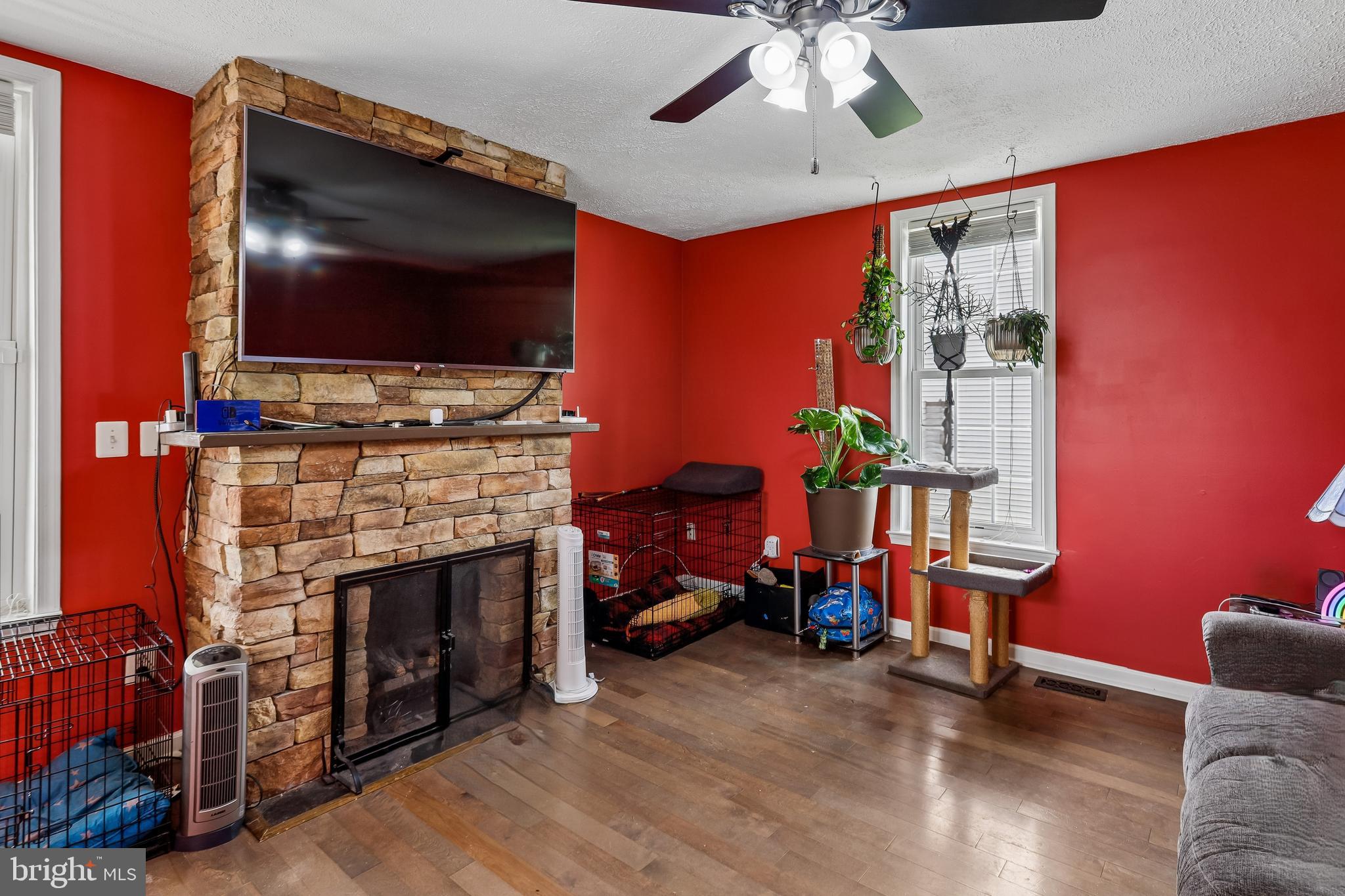 3500 Mactavish Avenue Baltimore, MD 21229 - Photo 8 of 37