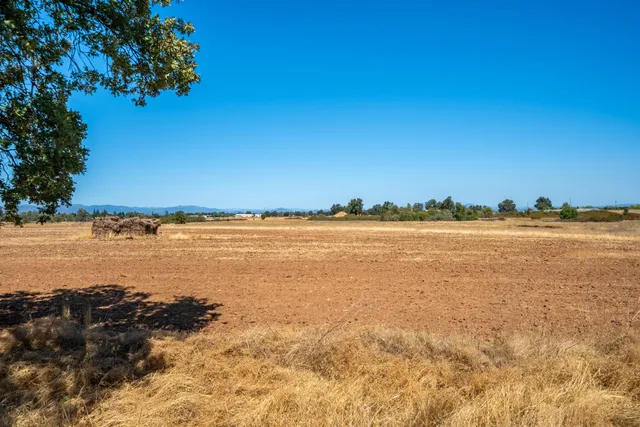 $107,000 | 20350 Hole In 1 Drive, Unit 14, Redding, CA 96002