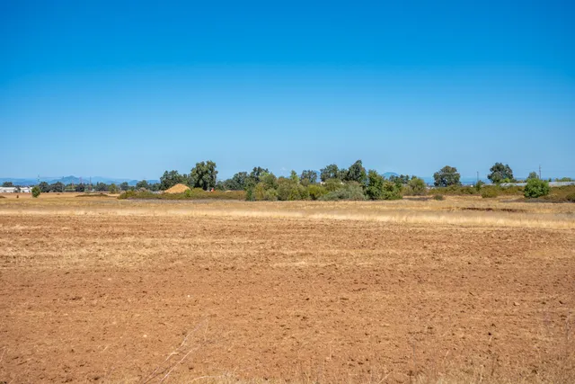 $107,000 | 20350 Hole In 1 Drive, Unit 14, Redding, CA 96002