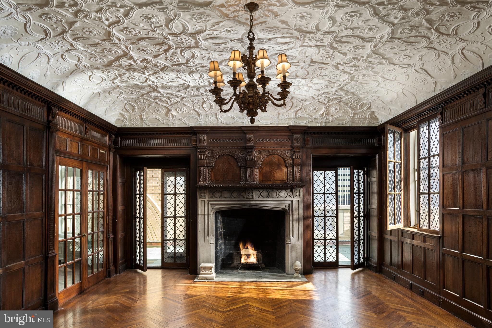 1900 Rittenhouse Square, Unit PH Philadelphia, PA 19103 - Photo 15 of 66 Great Room