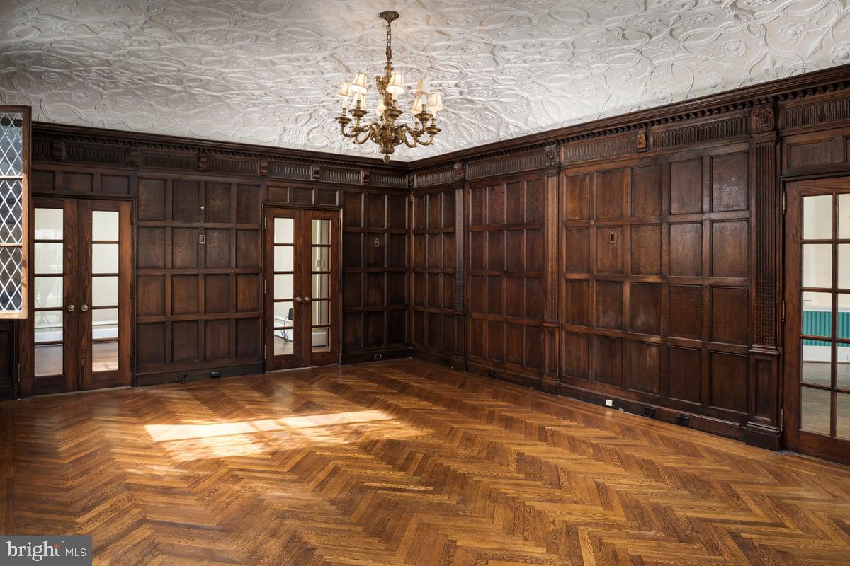 1900 Rittenhouse Square, Unit PH Philadelphia, PA 19103 - Photo 17 of 66 Great Room