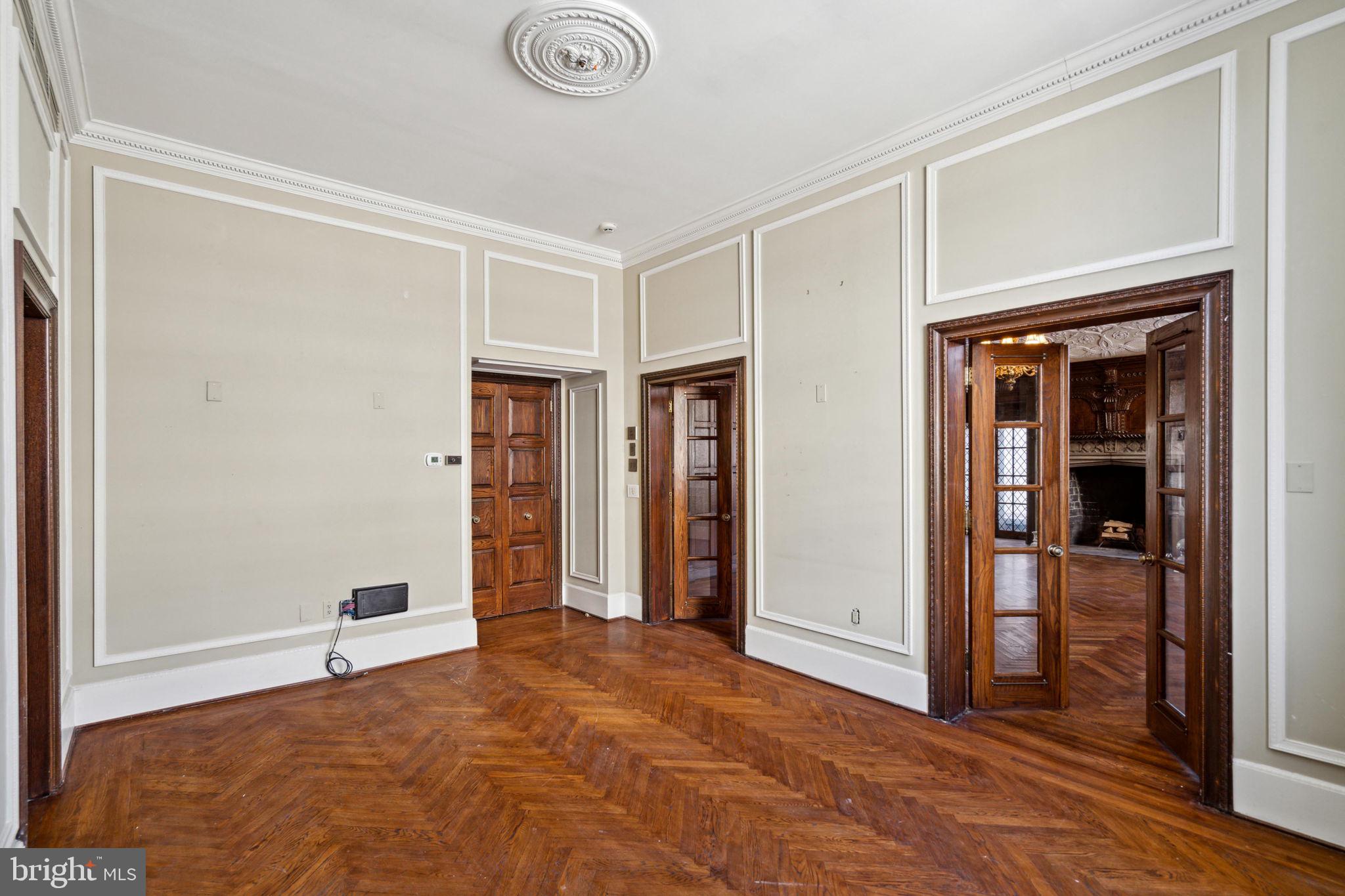 1900 Rittenhouse Square, Unit PH Philadelphia, PA 19103 - Photo 20 of 66 Guest Bedroom or Parlor