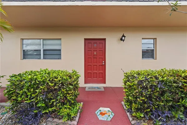 $139,000 | 1941 Southwest Palm City Road, Unit B, Stuart, FL 34994