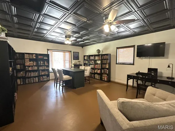 $236,000 | 18668 County Road 122, Malden, MO 63863