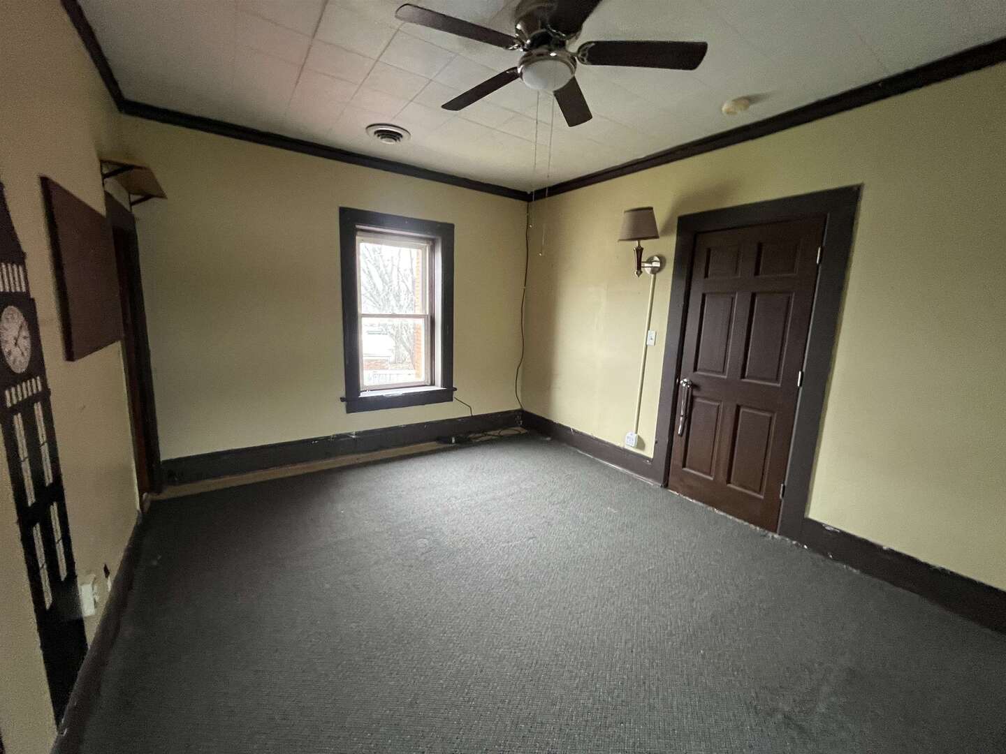 3302 Rockingham Road Davenport, IA 52802 - Photo 23 of 35 an empty room with windows