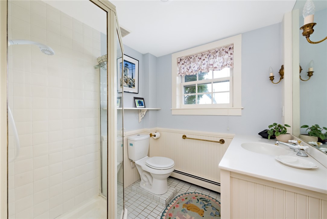 7 Old Ferry Road Bristol, RI 02809 - Photo 16 of 37