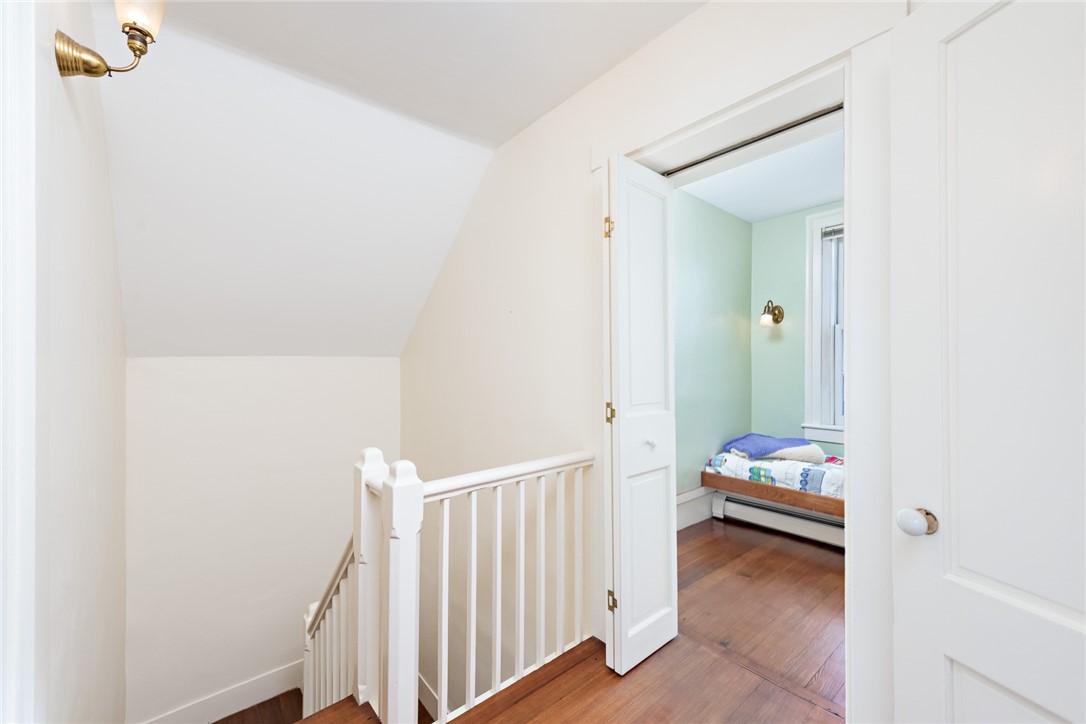 7 Old Ferry Road Bristol, RI 02809 - Photo 17 of 37