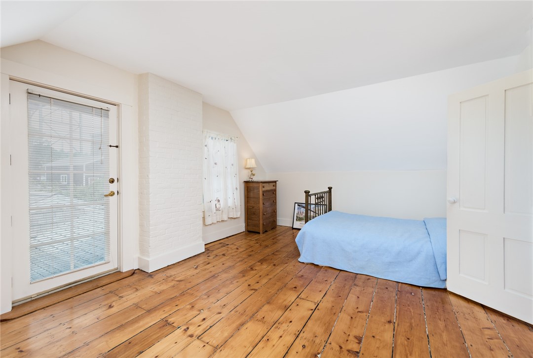 7 Old Ferry Road Bristol, RI 02809 - Photo 21 of 37