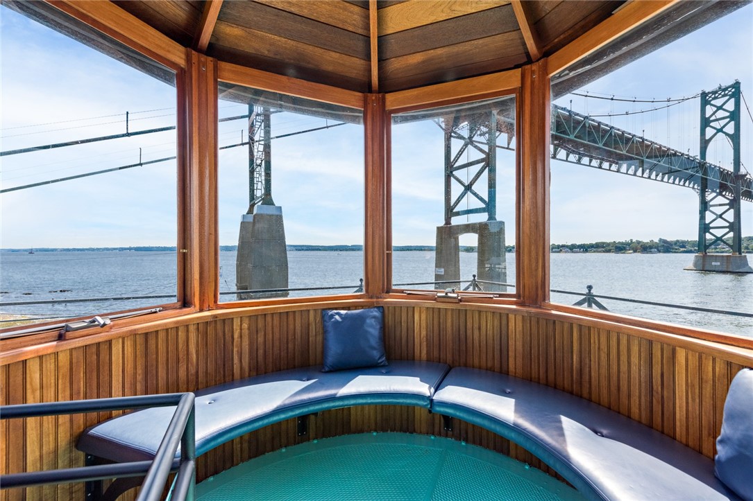 7 Old Ferry Road Bristol, RI 02809 - Photo 23 of 37