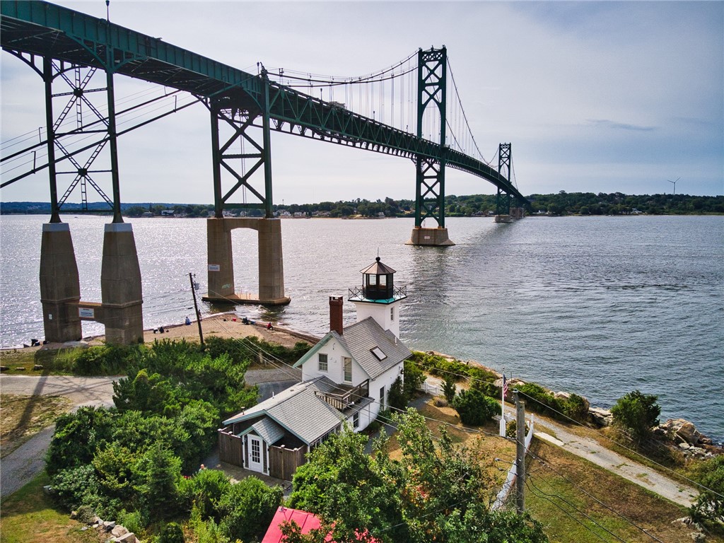 7 Old Ferry Road Bristol, RI 02809 - Photo 31 of 37