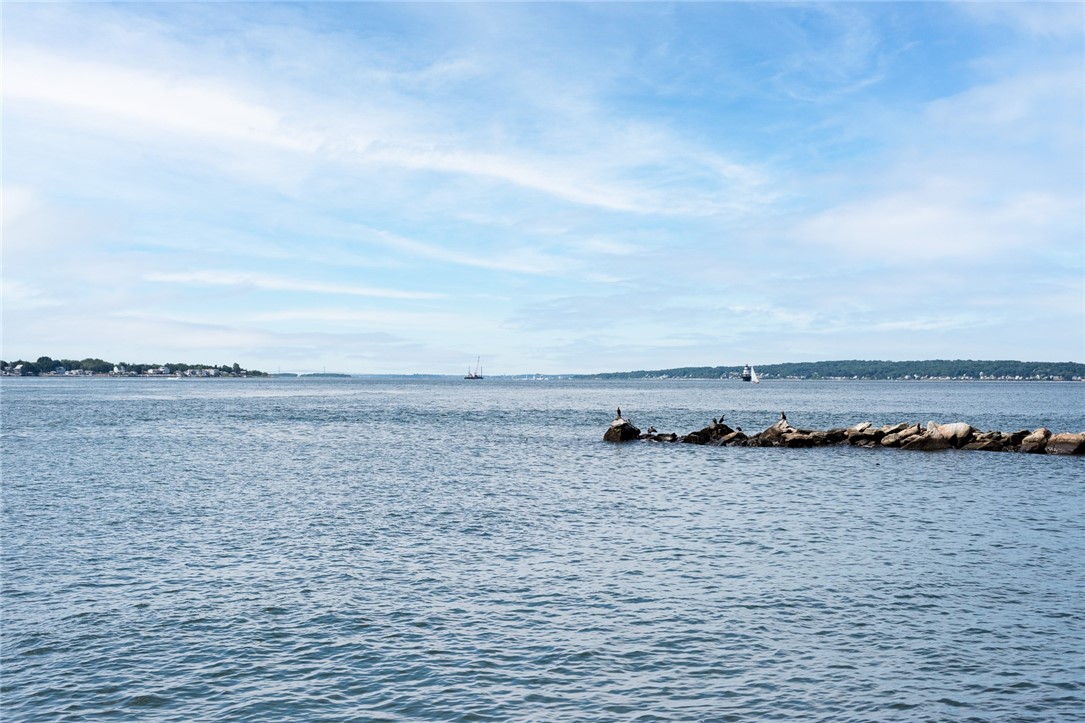 7 Old Ferry Road Bristol, RI 02809 - Photo 34 of 37