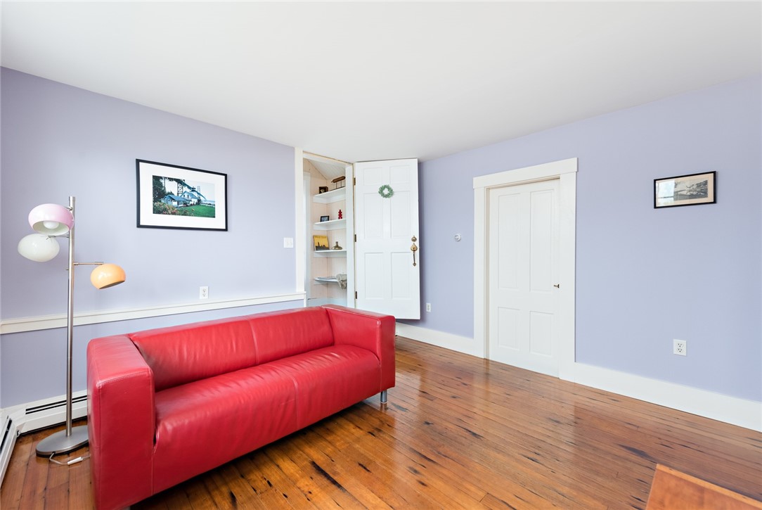 7 Old Ferry Road Bristol, RI 02809 - Photo 7 of 37