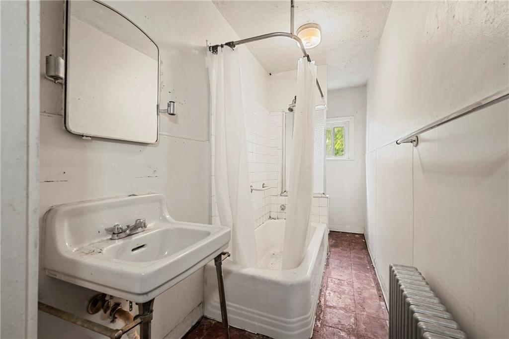 232 Taylor Street Pittsburgh, PA 15224 - Photo 19 of 38