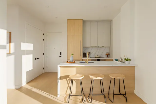 a picture of a wall with a white wall