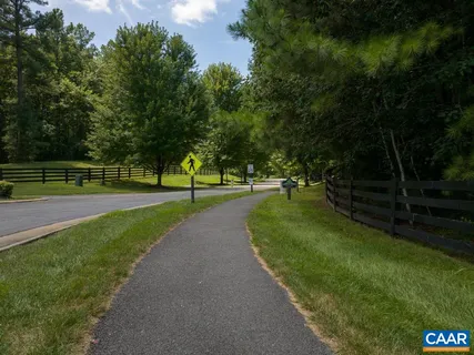 $525,000 | 424 Bayberry Lane, Zion Crossroads, VA 22942
