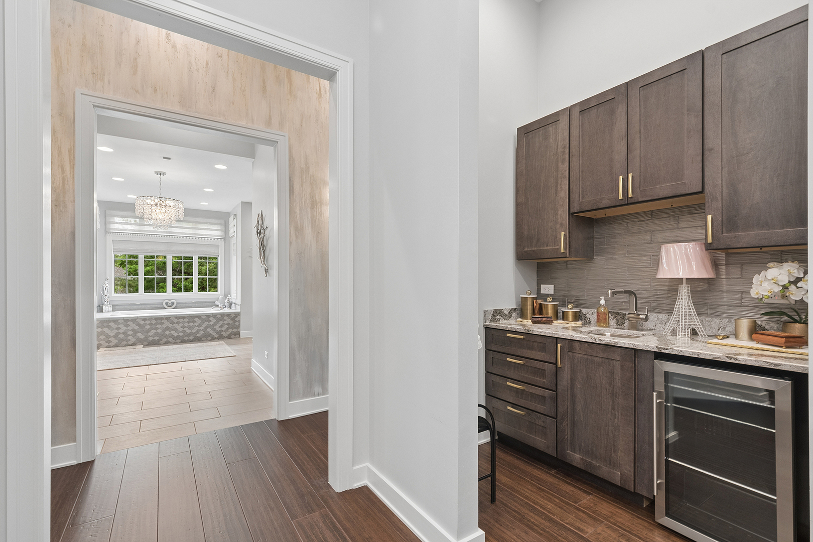 15W181 87th Street Burr Ridge, IL 60527 - Photo 18 of 130