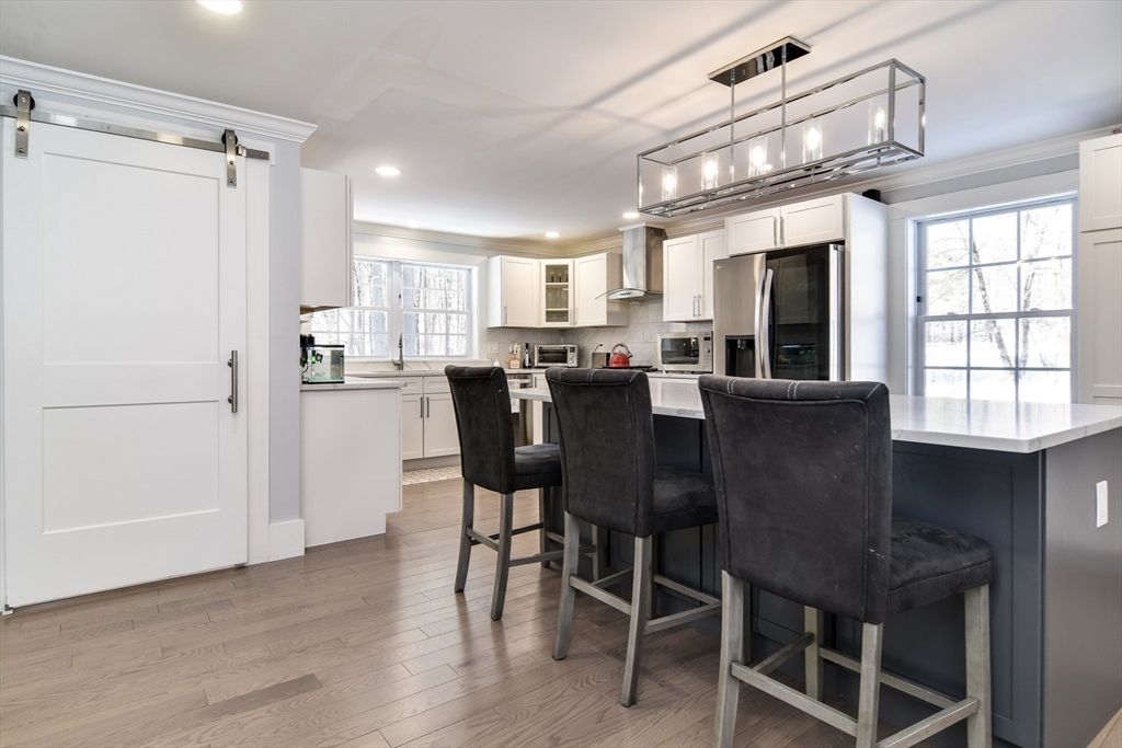 555 Old Harvard Road Boxborough, MA 01719 - Photo 12 of 40