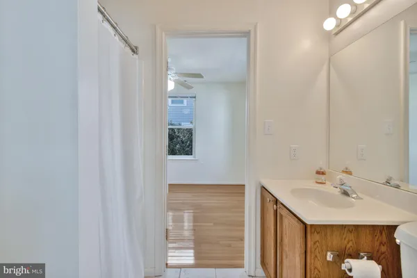 a close view of sink