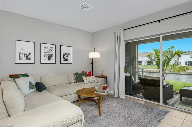 $419,900 | 15436 Wildflower Circle, Naples, FL 34119