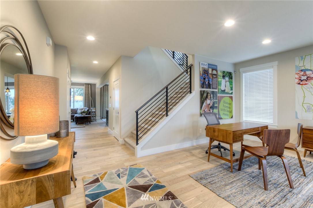 5734 Northeast 7th Court Renton, WA 98059 - Photo 4 of 25