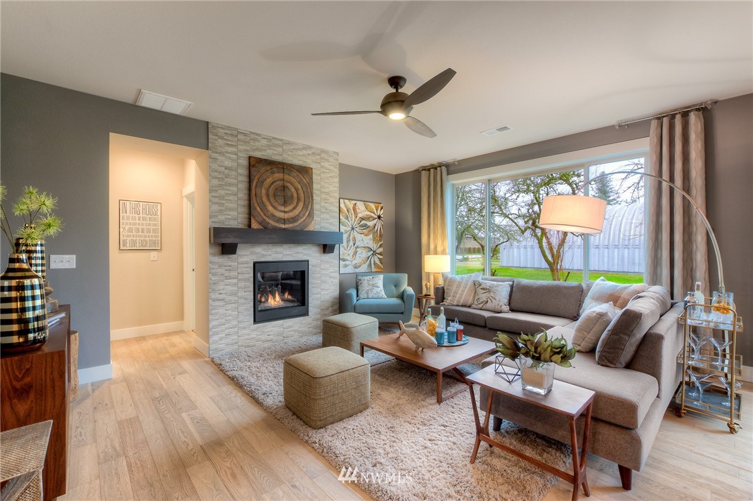 5734 Northeast 7th Court Renton, WA 98059 - Photo 9 of 25
