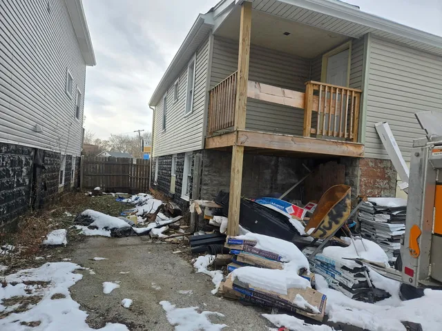 $50,000 | 13719 South Spaulding Avenue, Robbins, IL 60472