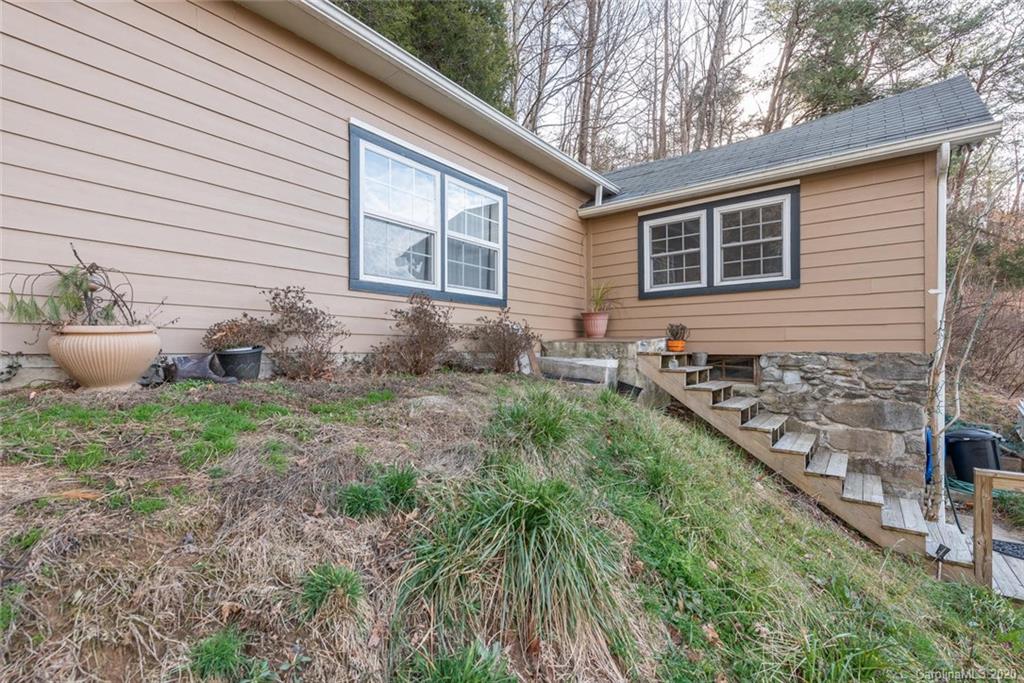 131 Long Branch Road Swannanoa, NC 28778 - Photo 2 of 19 Gallery Image 2