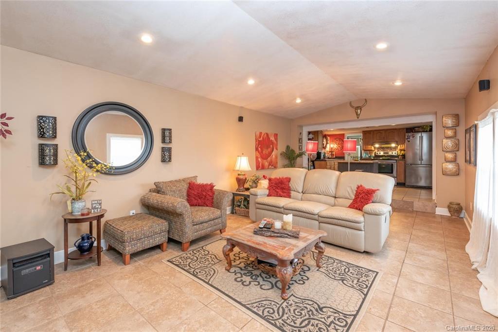 131 Long Branch Road Swannanoa, NC 28778 - Photo 4 of 19 Gallery Image 4