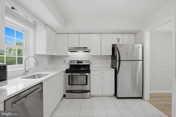 $3,000 | 7739 Tiverton Drive, Springfield, VA 22152