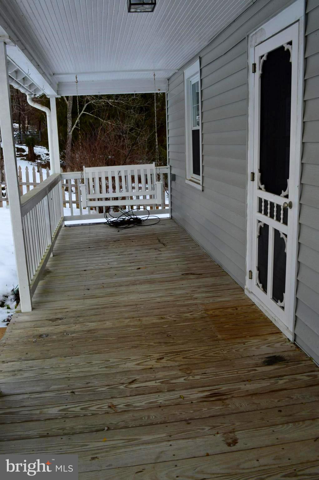 9417 Springs Road Warrenton, VA 20186 - Photo 3 of 19 Front Porch