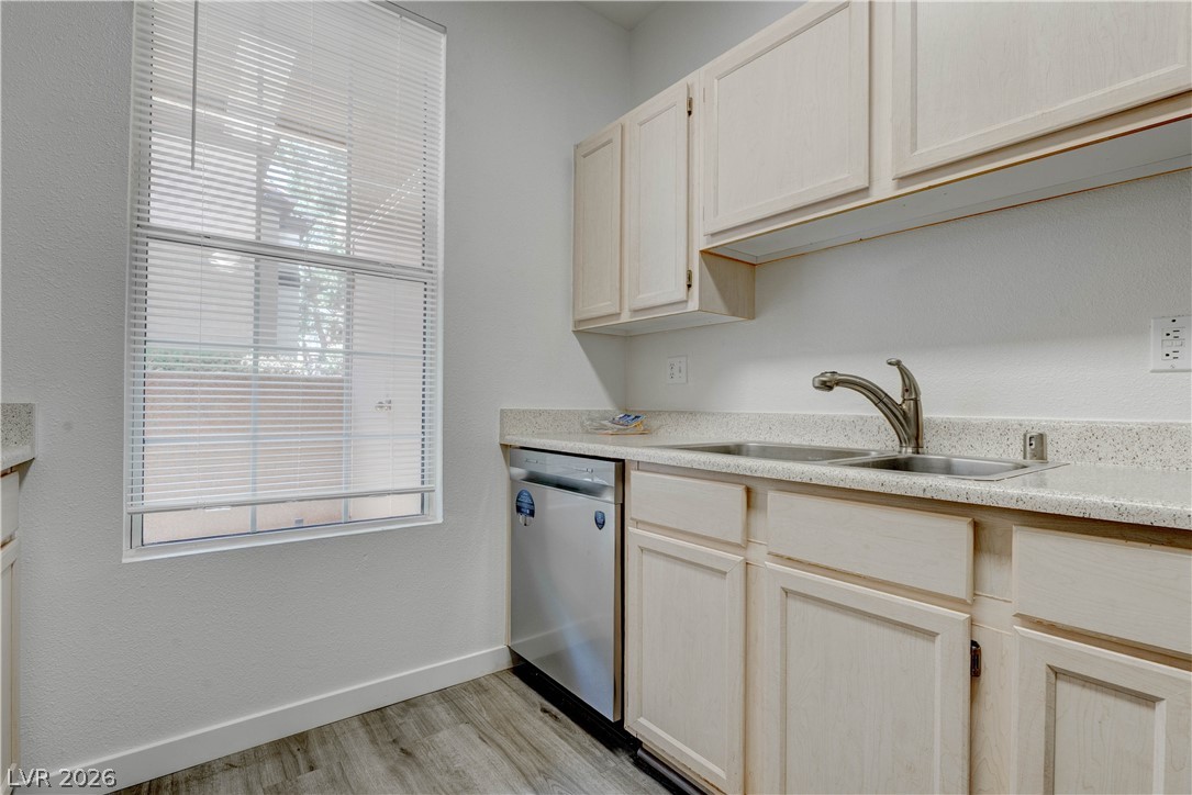 231 West Horizon Ridge Parkway, Unit 814 Henderson, NV 89012 - Photo 13 of 33