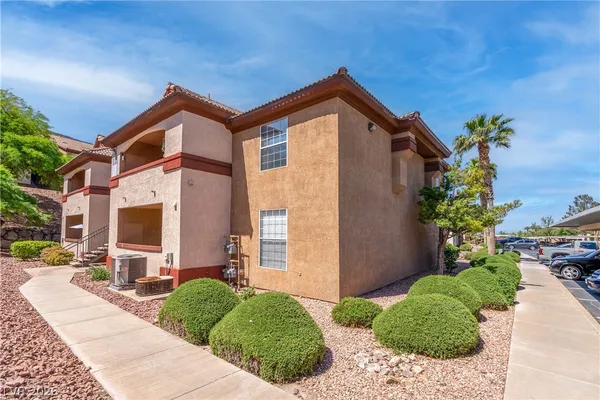 $185,000 | 231 West Horizon Ridge Parkway, Unit 814, Henderson, NV 89012