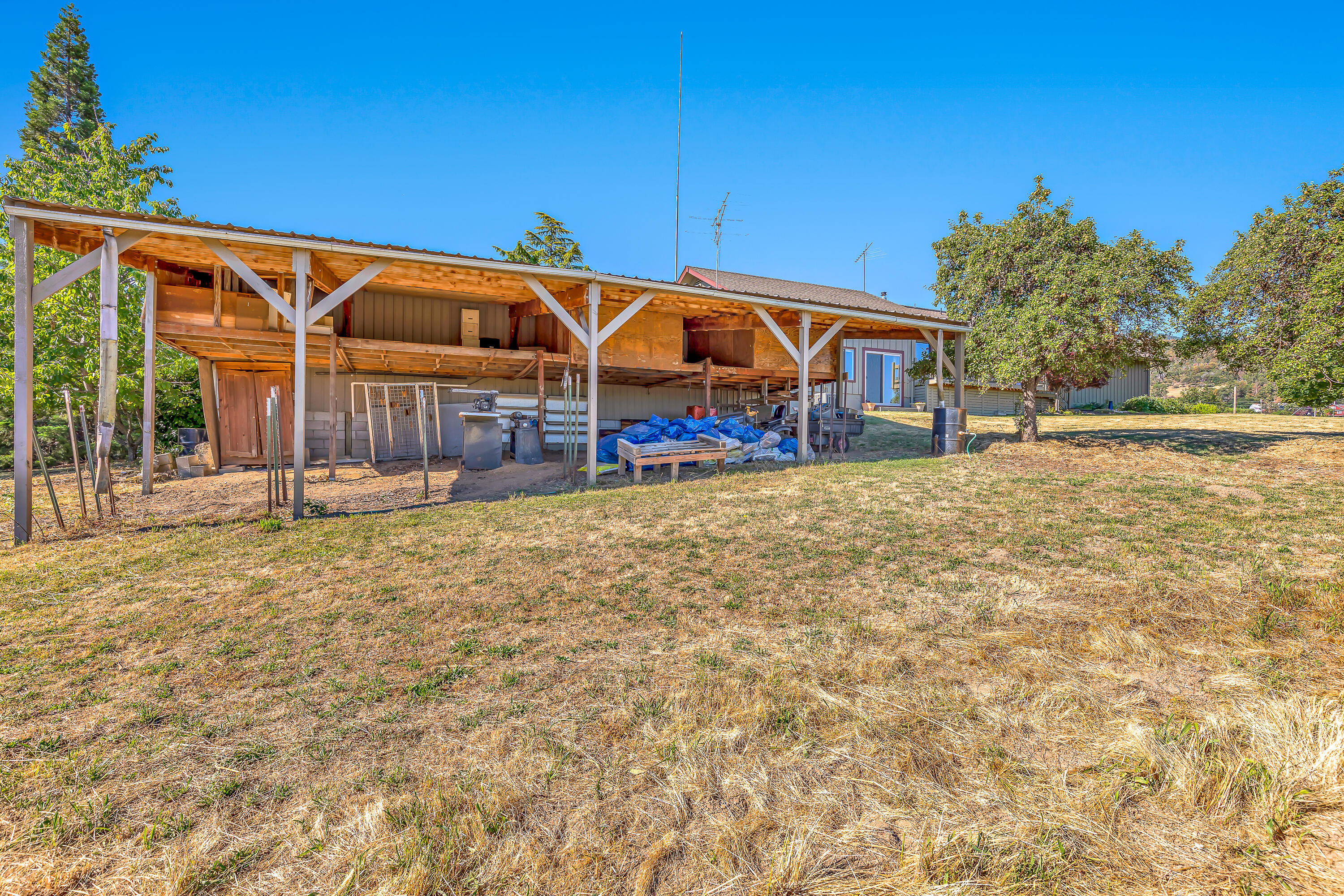 955 Morey Road Talent, OR 97540 - Photo 26 of 32 955 Morey Rd, Talent, OR 97540