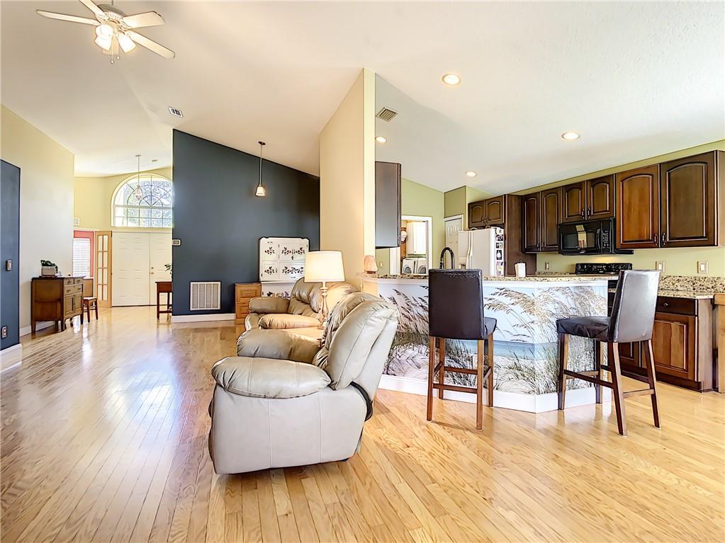 4612 Paladin Circle Vero Beach, FL 32967 - Photo 12 of 36