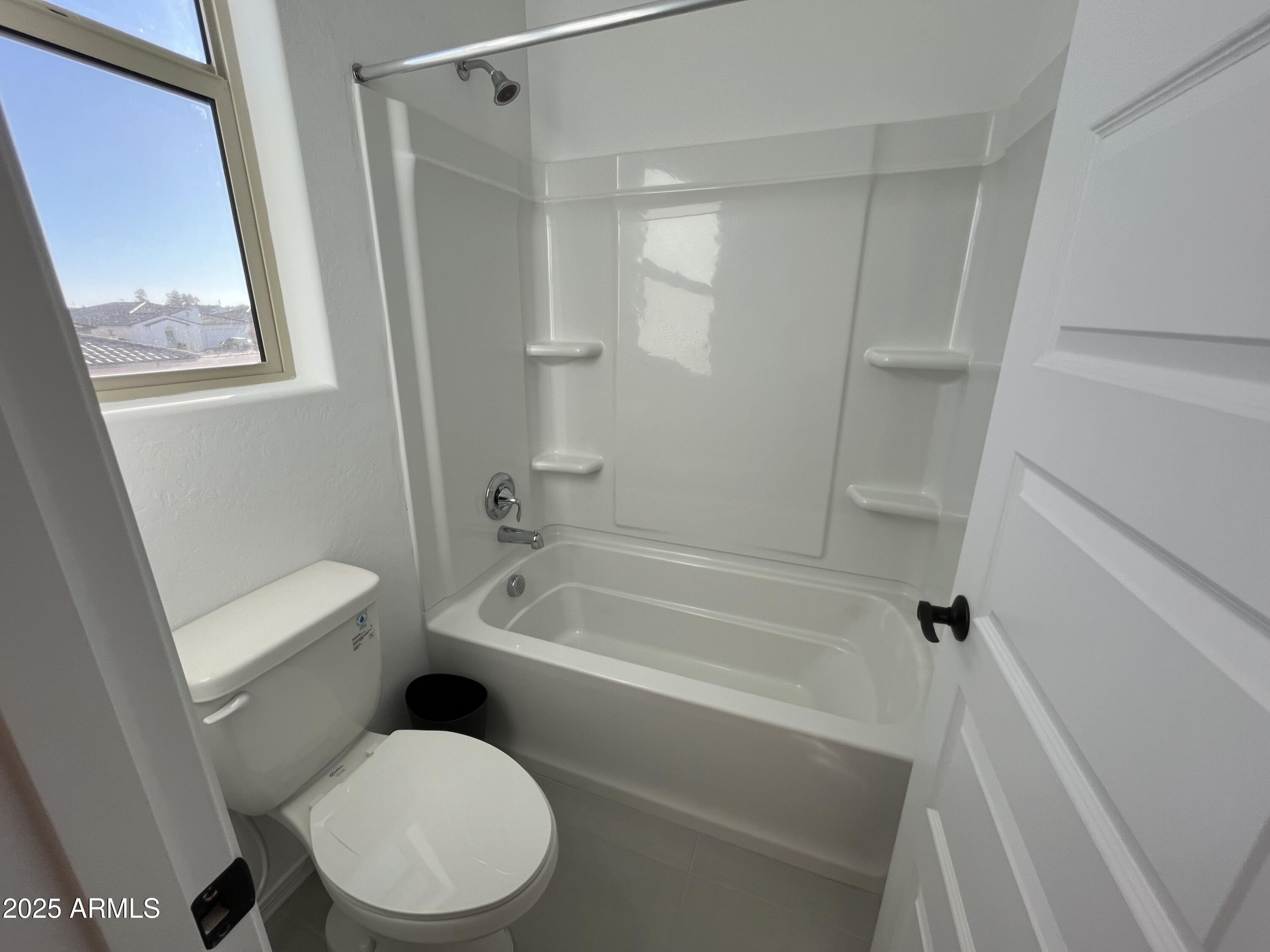 16917 West Jenan Road Surprise, AZ 85388 - Photo 39 of 46 upstairs bath 31