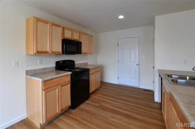 $2,399 | 601 Fence Row Drive, Wentzville, MO 63385