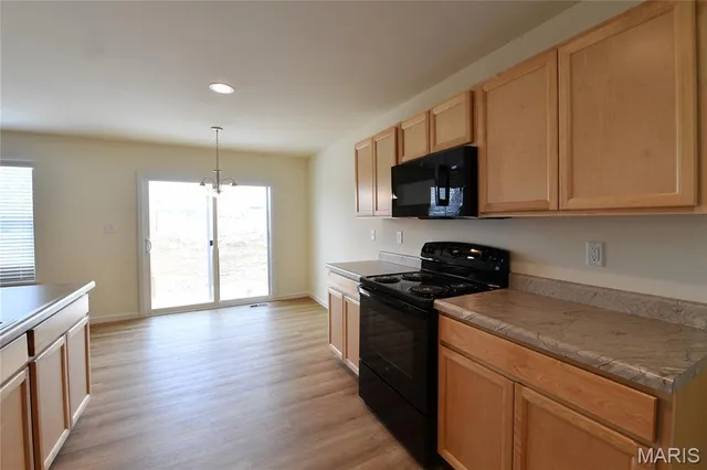 $2,399 | 601 Fence Row Drive, Wentzville, MO 63385