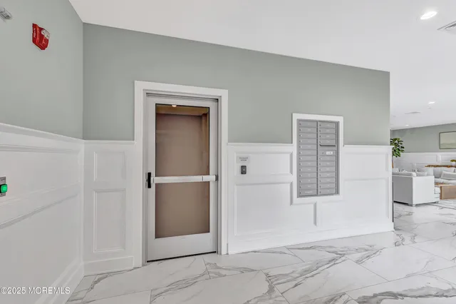 $4,250 | 34 Broad Street, Unit 206, Manasquan, NJ 08736