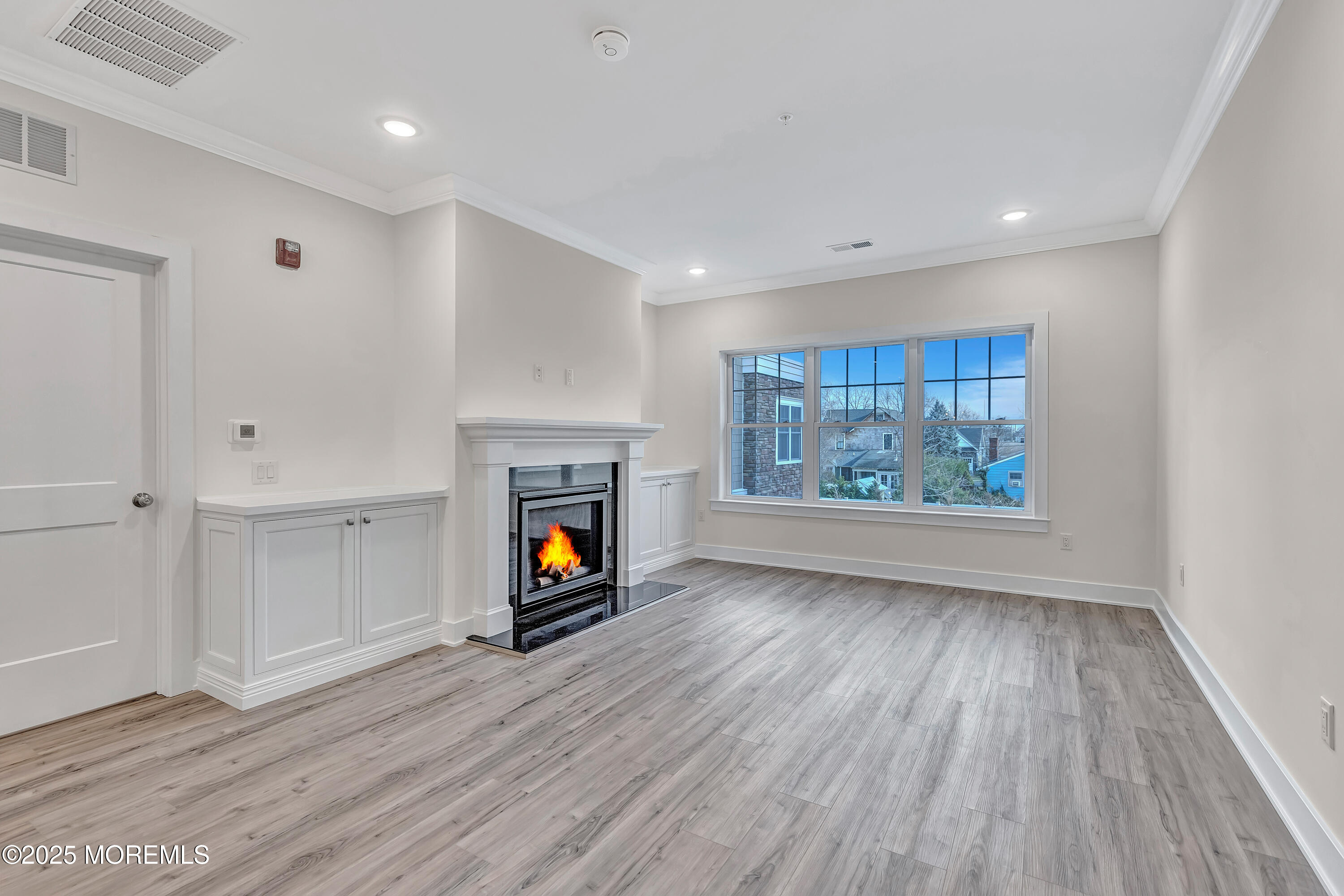 34 Broad Street, Unit 206 Manasquan, NJ 08736 - Photo 10 of 32 Living Room
